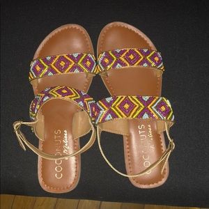 Coconuts sandals 💃🏻